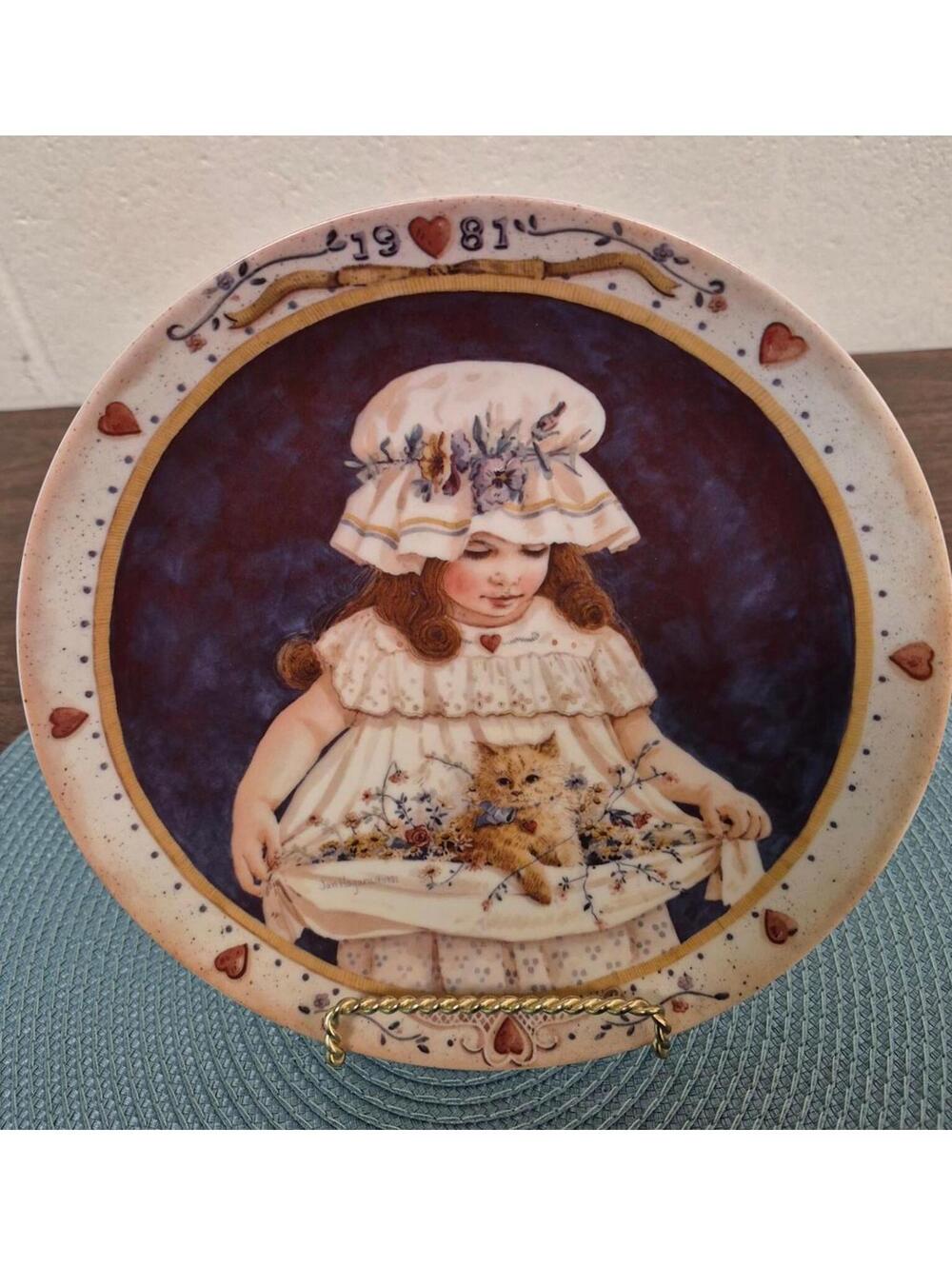 1981 Hearts and Flowers Collector Plate by Jan Hagara